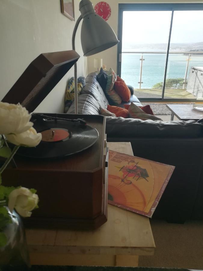 Panoramic Sea Views, Sleeps 4, Apartment *